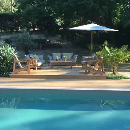 Lumineuse Du Golf Avec Piscine Biscarrosse