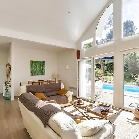 Lumineuse Du Golf Avec Piscine Villa *