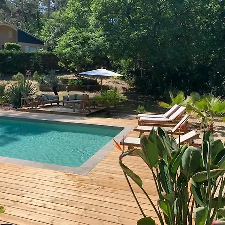 Villa Lumineuse Du Golf Avec Piscine